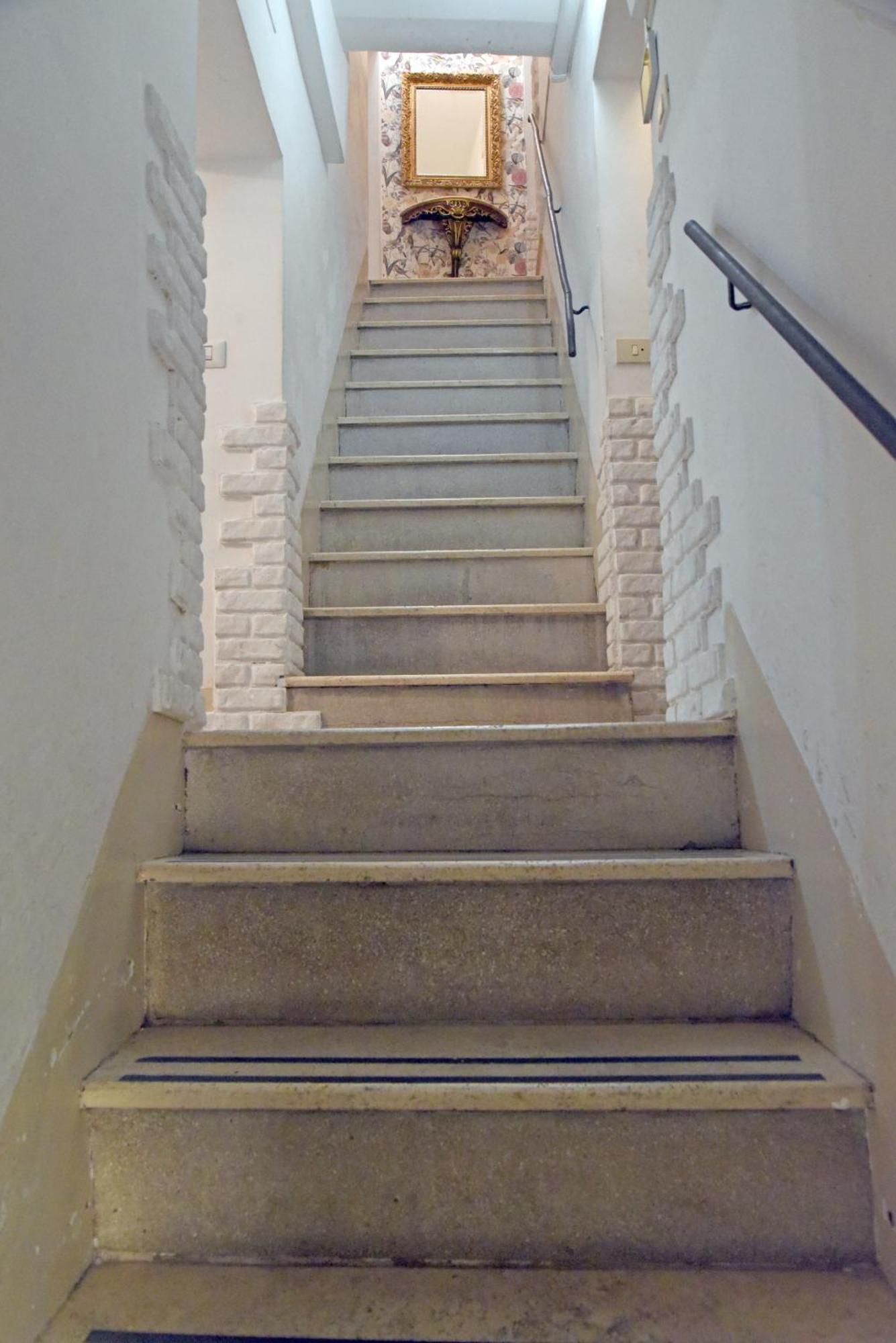 B&B Ventisei Scalini A Trastevere Rome Extérieur photo